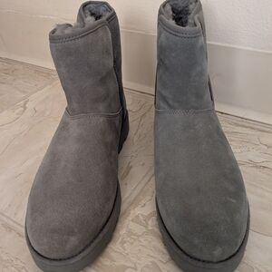 UGG Women's Gray Suede Boots
